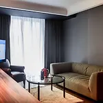 Park & Готель 5*