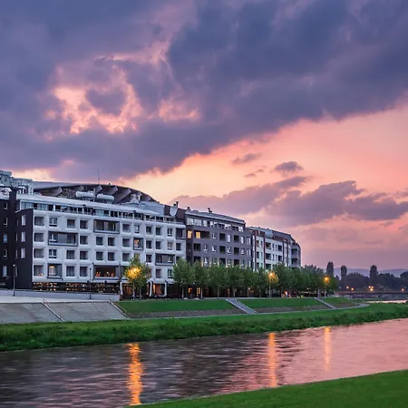Park & Skopje