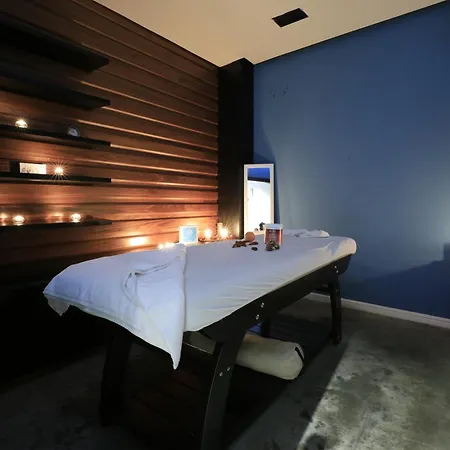 Hotel Park & 5*