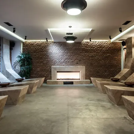 Park & 5* Скоп'є