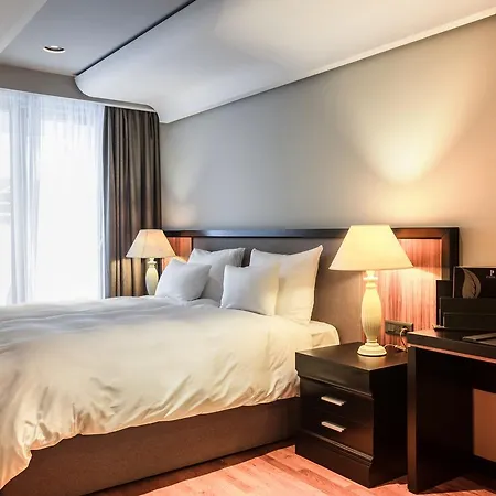 Hotel Park &