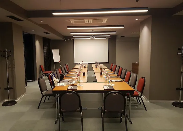 Park & ホテル スコピエ